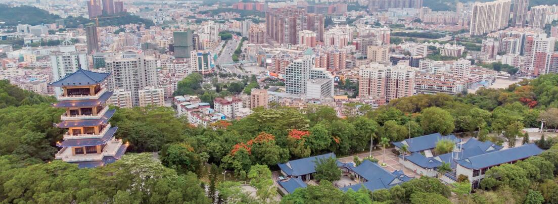 鳳崗努力“繡出”城市生活新面貌，讓市民群眾感受到精細化管理帶來的提升與變化。.jpg
